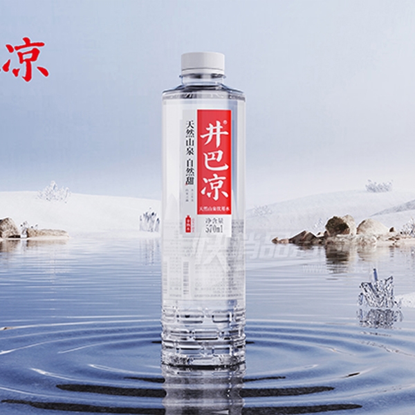 ��������ȻɽȪˮ��Ȫˮ����ˮ570ml