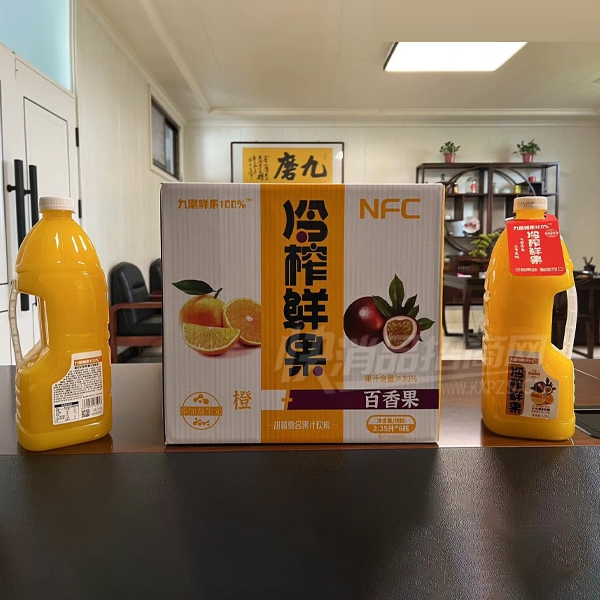 ��ĥ�ʹ�100%��ȸ��Ϲ�֭����2.35L��6